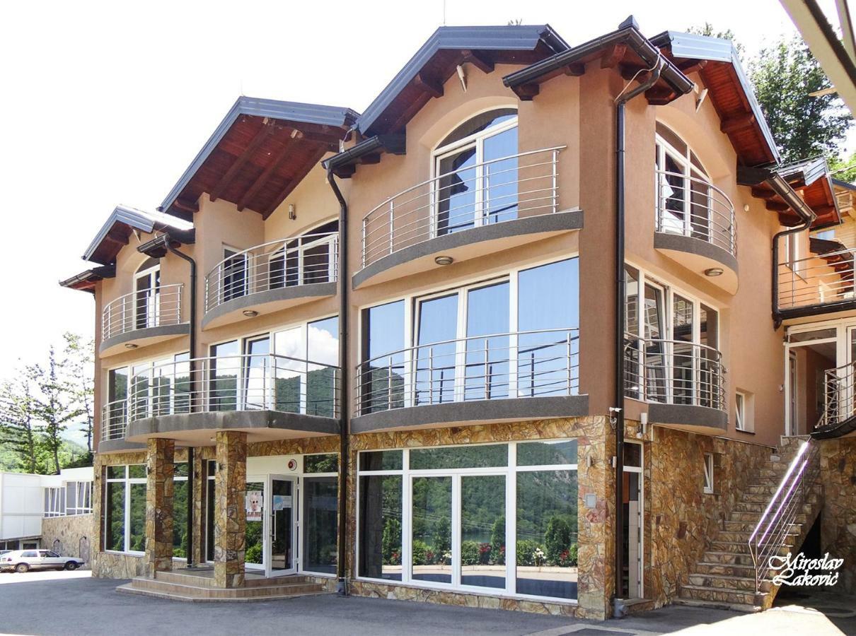 Panorama Resort Hrasno Donje エクステリア 写真